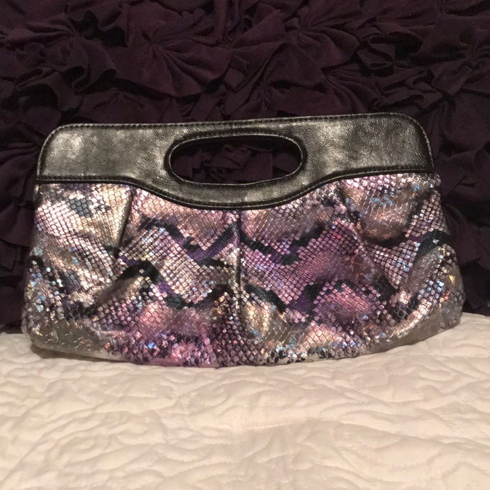 Clutch purse